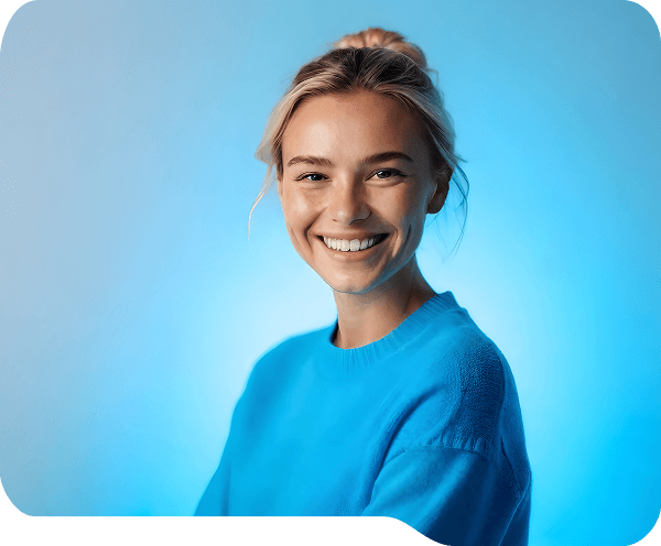 Девушка с ноутбуком